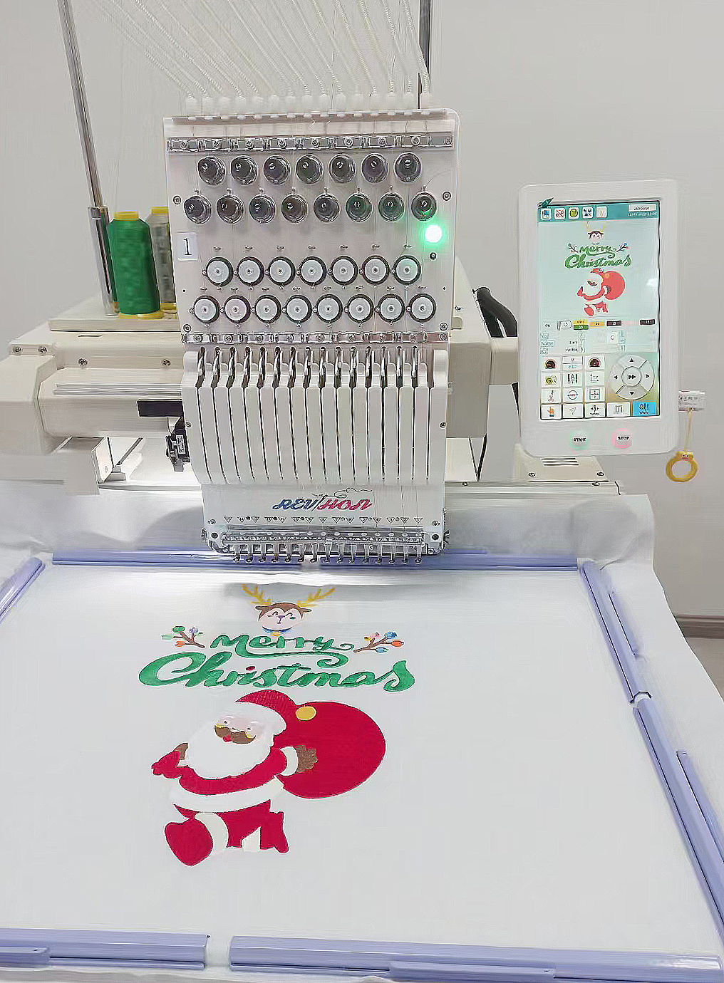 Prepare An Embroidery Machine for Christmas: Unique Holiday Ideas